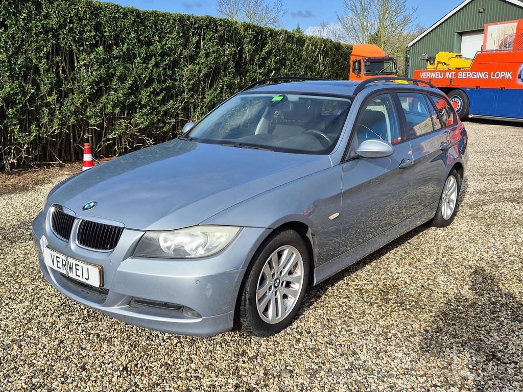 BMW 3-Serie (e90) 318i TOURING Executive | Elektra storing!, 13 km/l, 4 cilinders, 129 pk, Handgeschakeld