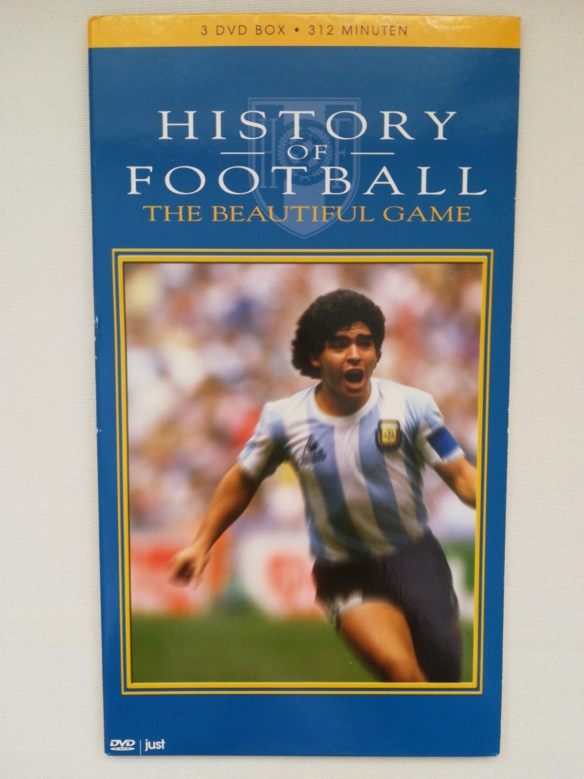 History of football, Alle leeftijden, Nederlands, Voetbal, Zo goed als nieuw