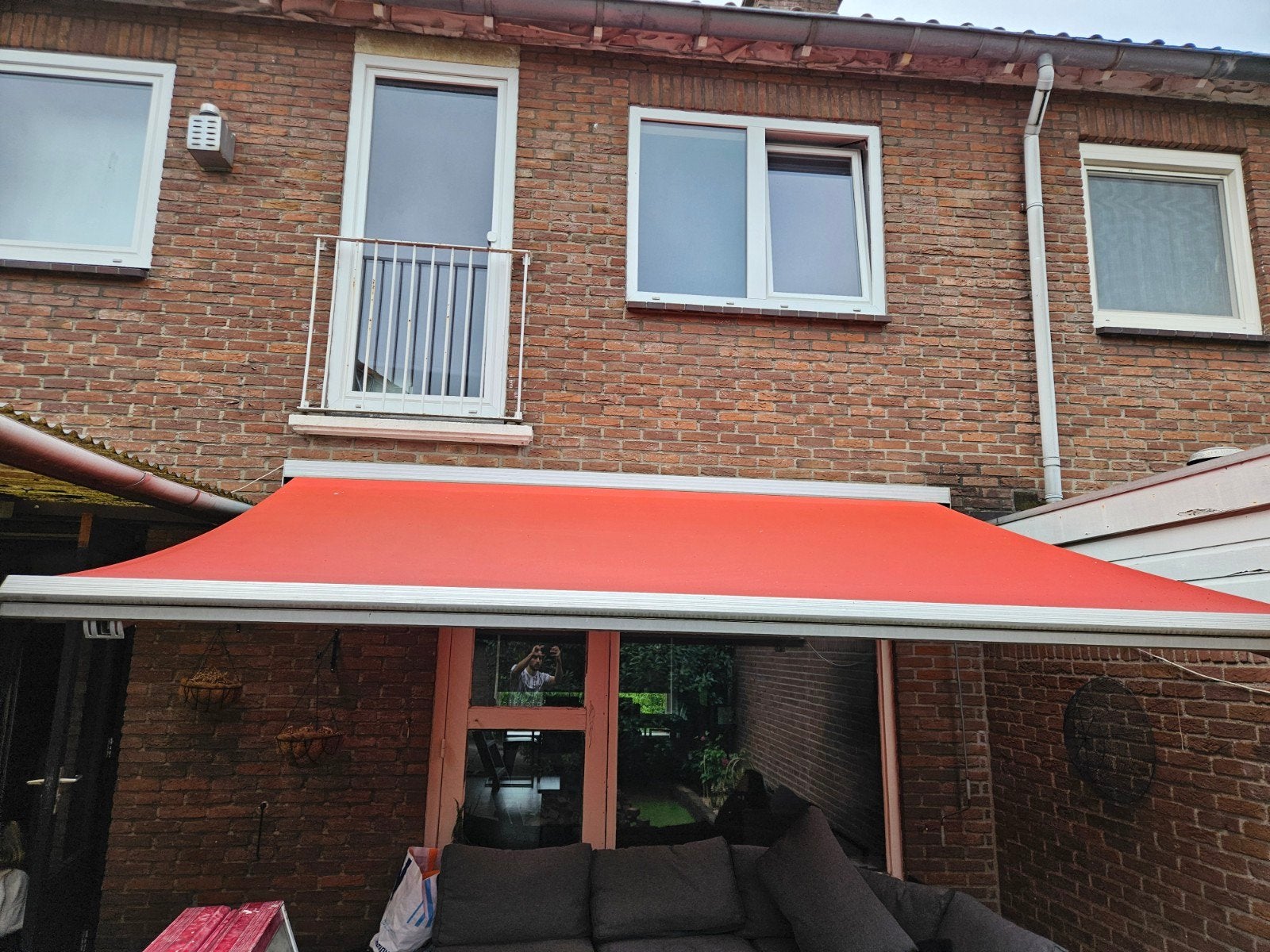 Knikarmscherm rood - Handbediend zonnescherm, Ophalen, Gebruikt, 150 tot 300 cm, 250 cm tot 450 cm