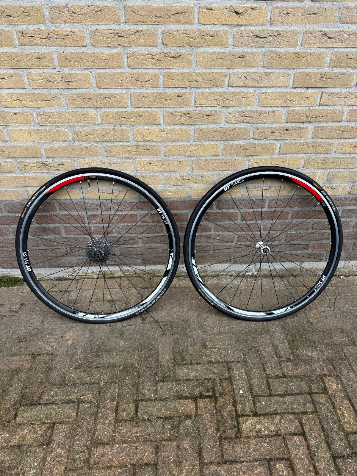 DT Swiss wielen met banden en cassette, Ophalen, Gebruikt, Racefiets, Wiel