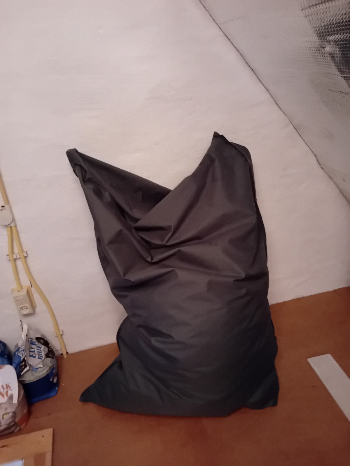 lebel zitzak 100 x 150, Huis en Inrichting, Zitzakken, Ophalen, Zo goed als nieuw, Grijs, Zitzak
