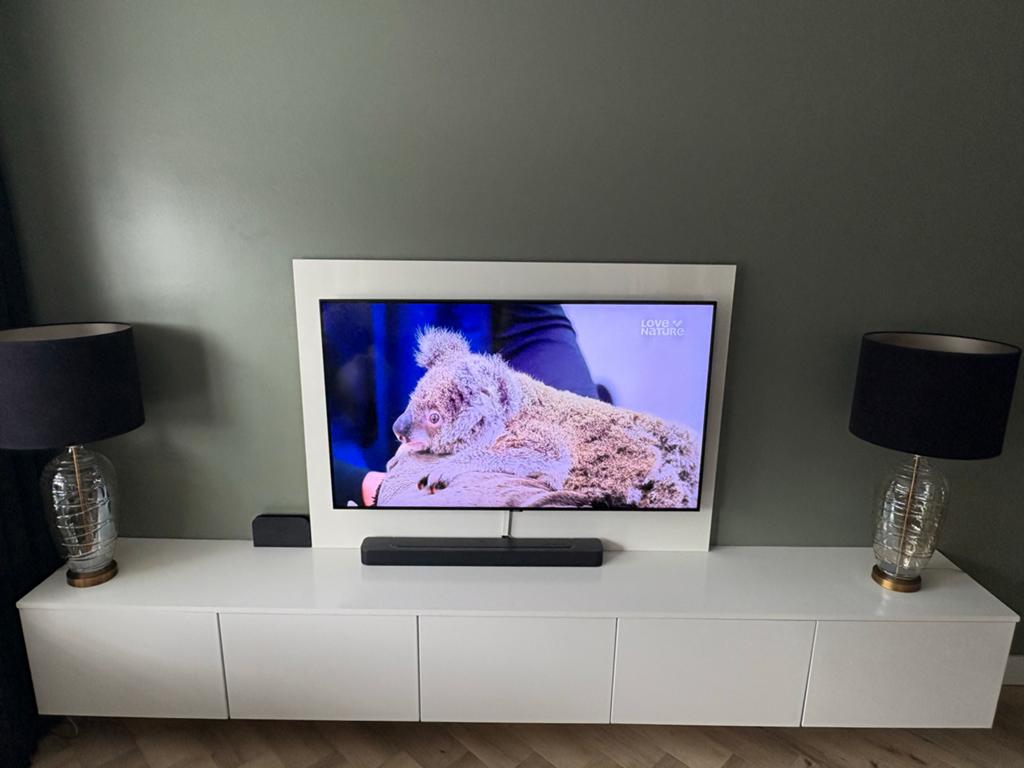 Witte TV kast met wandpaneel besta hoogglans, Overige materialen, 150 tot 200 cm, Ophalen of Verzenden, Zo goed als nieuw