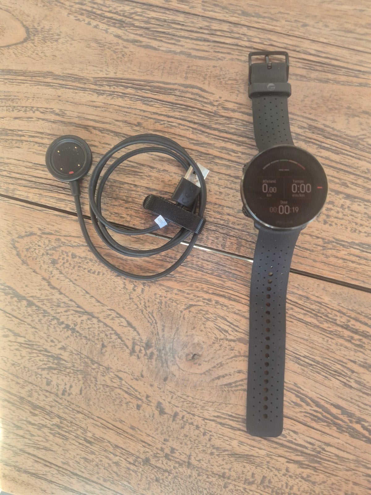 Polar Vantage M Multisport GPS Horloge - Zwart, Gebruikt, Zwart, Ophalen of Verzenden, Waterdicht
