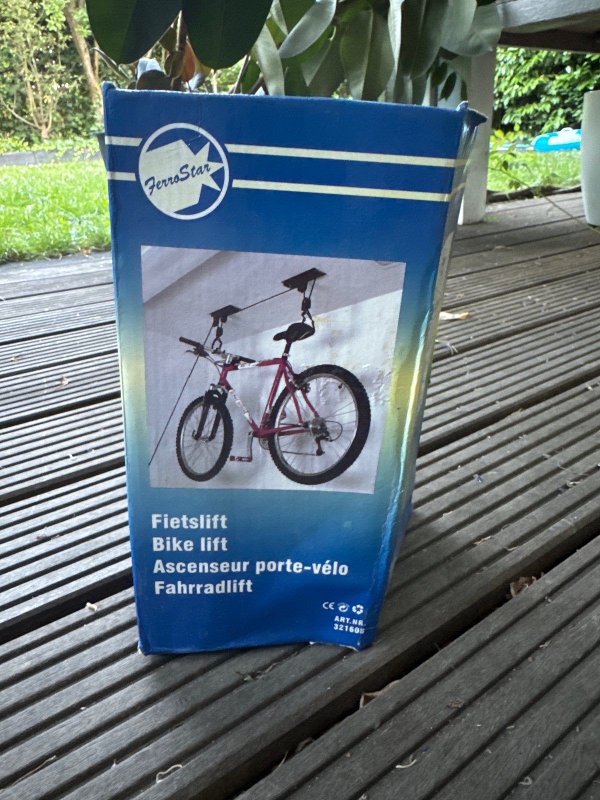 FerroStar Fietslift -in doos, Ophalen, Zo goed als nieuw