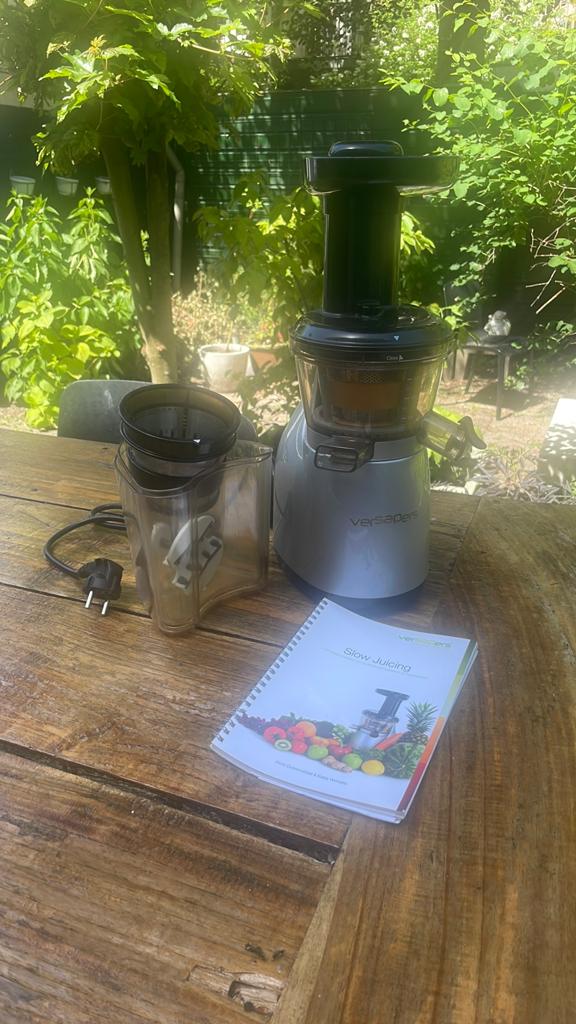 Versapers sap pers / slow juicer / zo goed sls nieuw, Witgoed en Apparatuur, Ophalen, Zo goed als nieuw