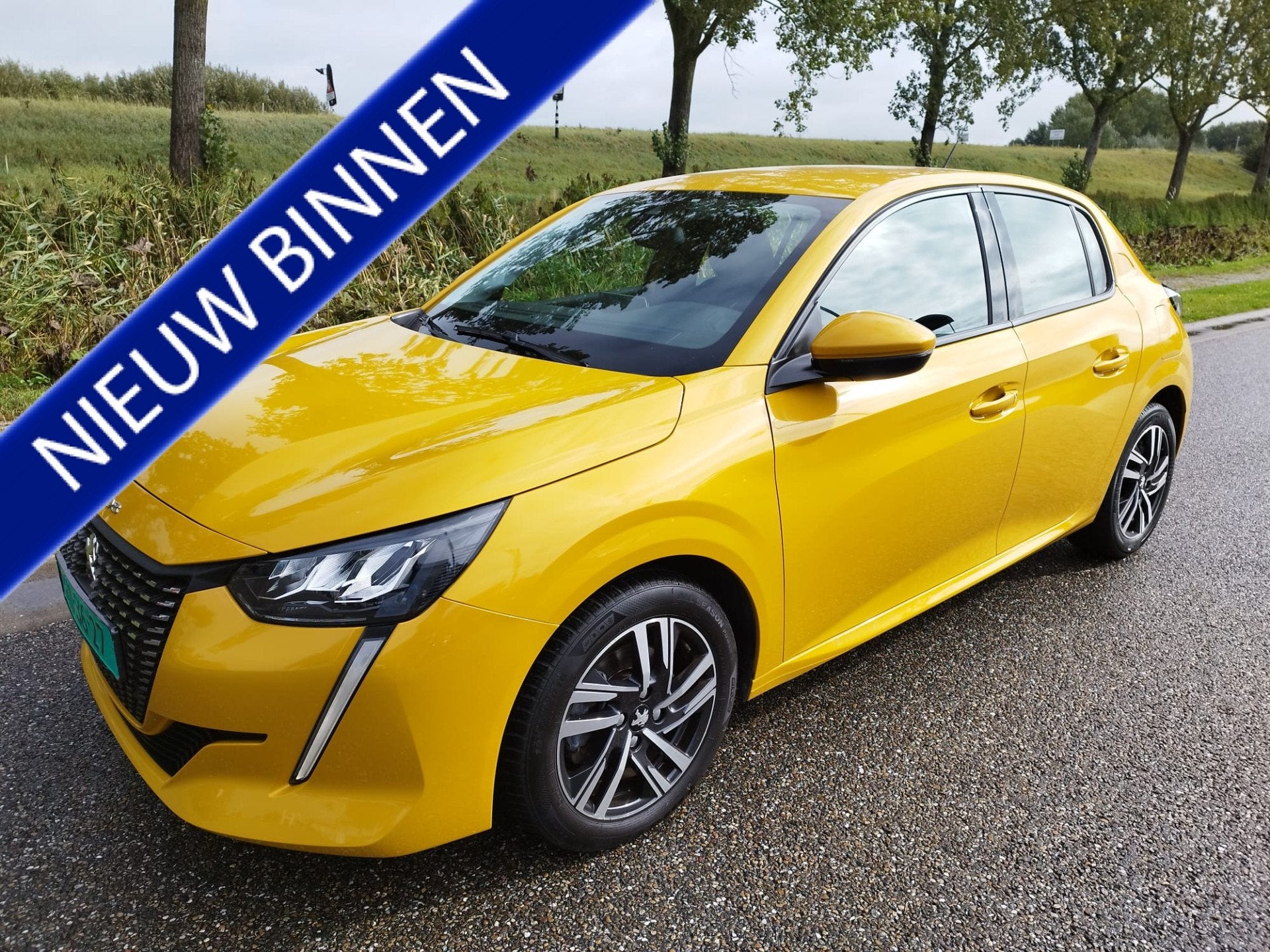 Peugeot 208 1.2 PureTech Allure * 78.250 km * Camera * Virtu, Auto's, Peugeot, Voorwielaandrijving, 101 pk, Zwart, 1199 cc