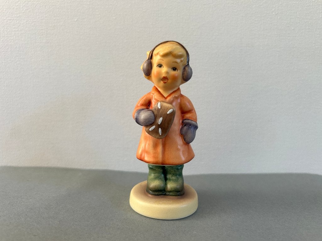 Hummel Goebel Sweet Treats 2067, Verzamelen, Ophalen of Verzenden, Zo goed als nieuw, Hummel