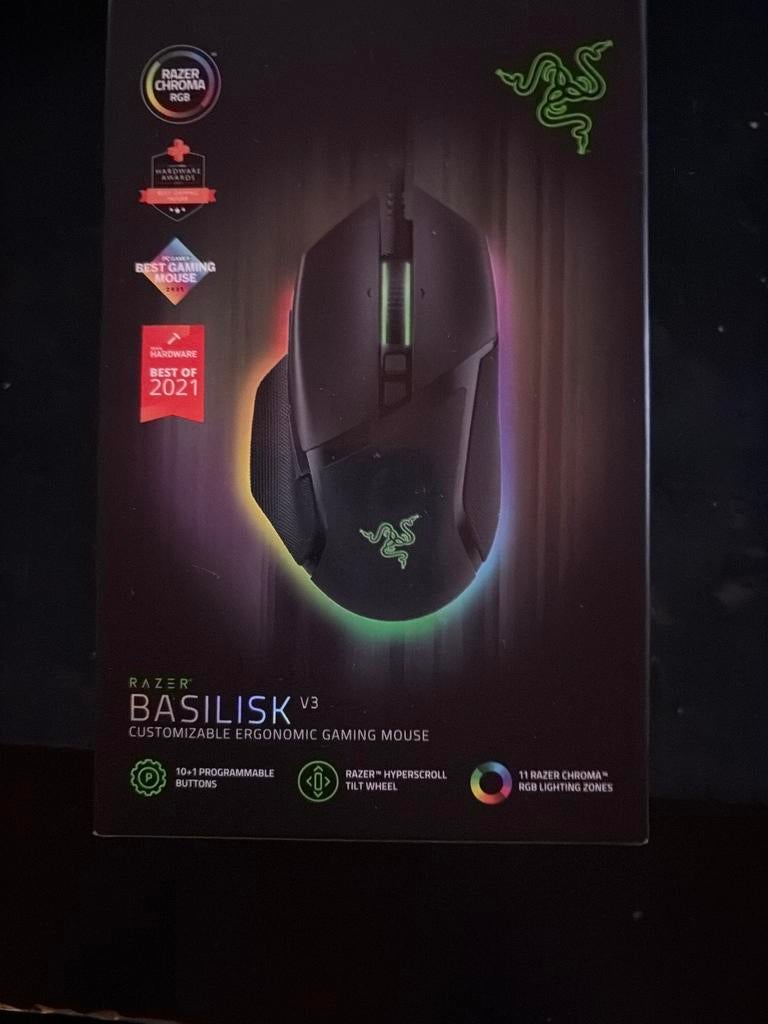 razer basilisk v3 gaming muis met doos, Ophalen of Verzenden, Zo goed als nieuw