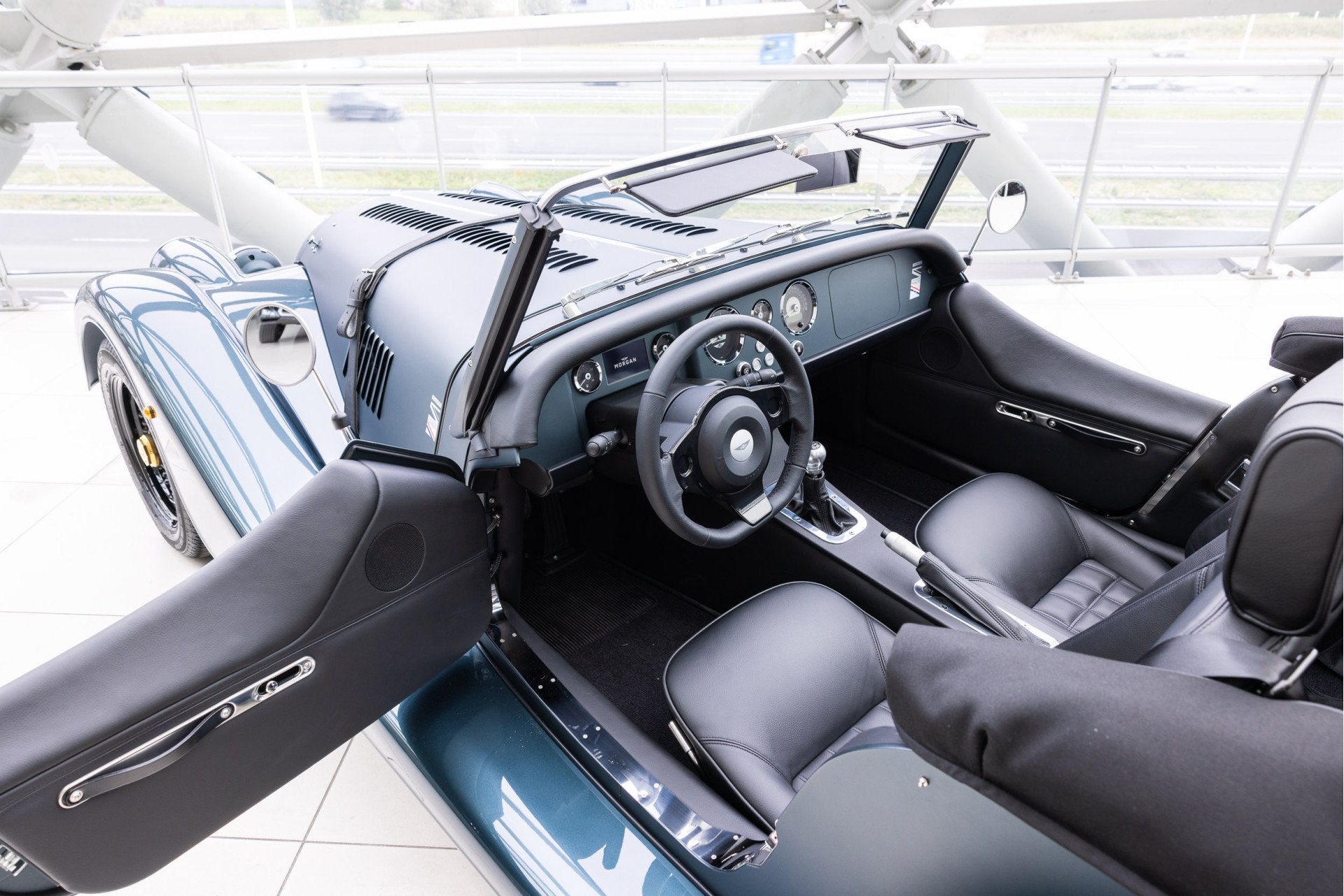 Morgan Plus Four Manual | Centenary Tribute #1 of 4 |, Auto's, Achterwielaandrijving, Gebruikt, Zwart, 4 cilinders