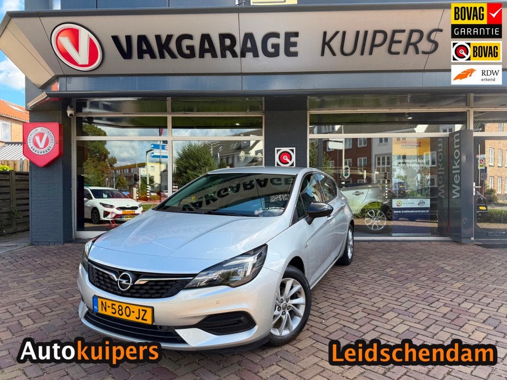 Opel Astra 1.2 Blitz Elegance, Auto's, Opel, Bedrijf, Te koop, Astra, ABS, Achteruitrijcamera, Airbags, Airconditioning, Apple Carplay