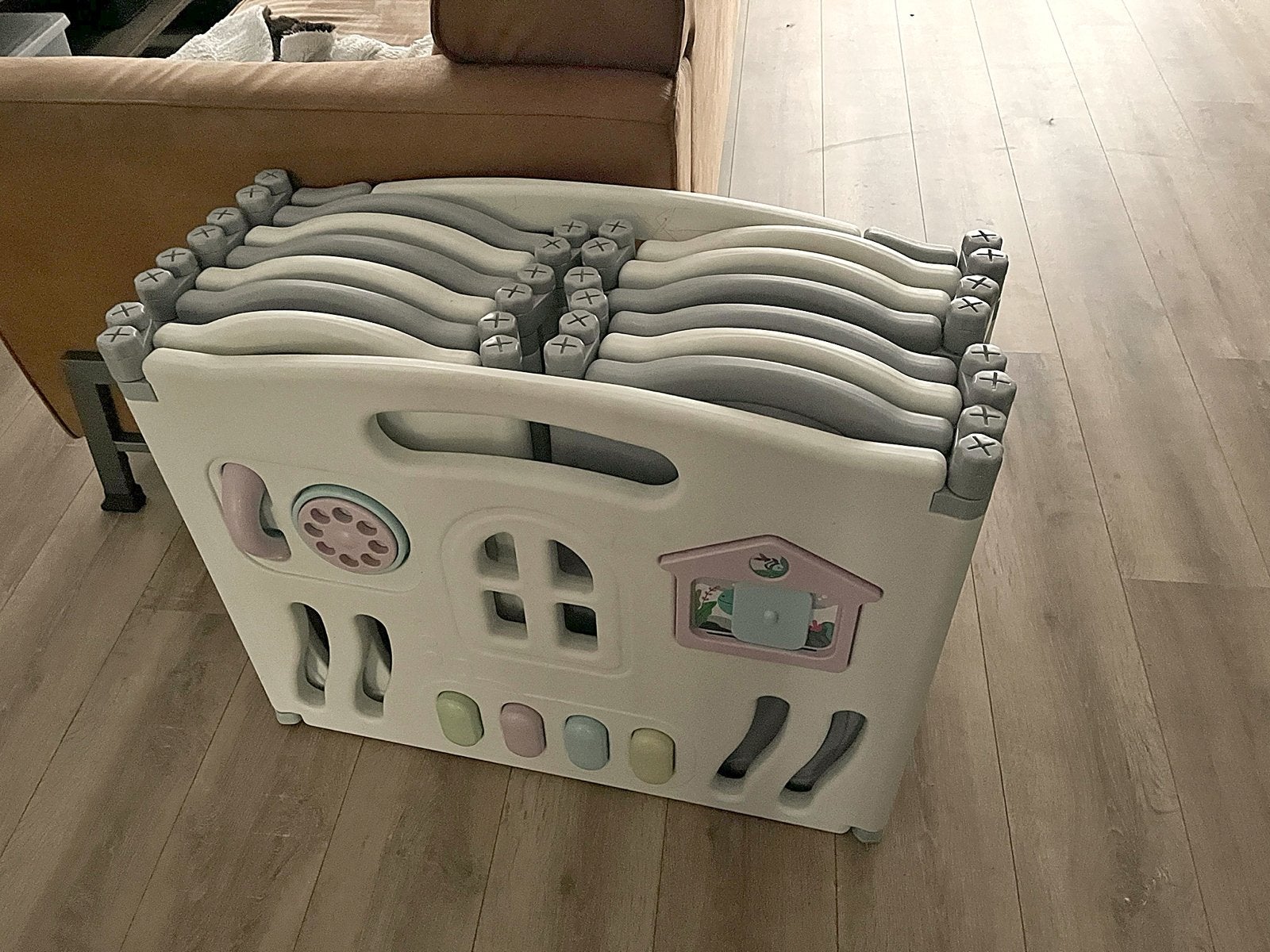 Grote babybox/speelbox met speelpaneel, Ophalen, Gebruikt, Rechthoekig