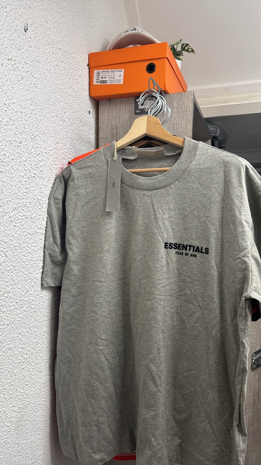 Essentials T-Shirt, Ophalen of Verzenden, Zo goed als nieuw, Maat 46 (S) of kleiner, Grijs