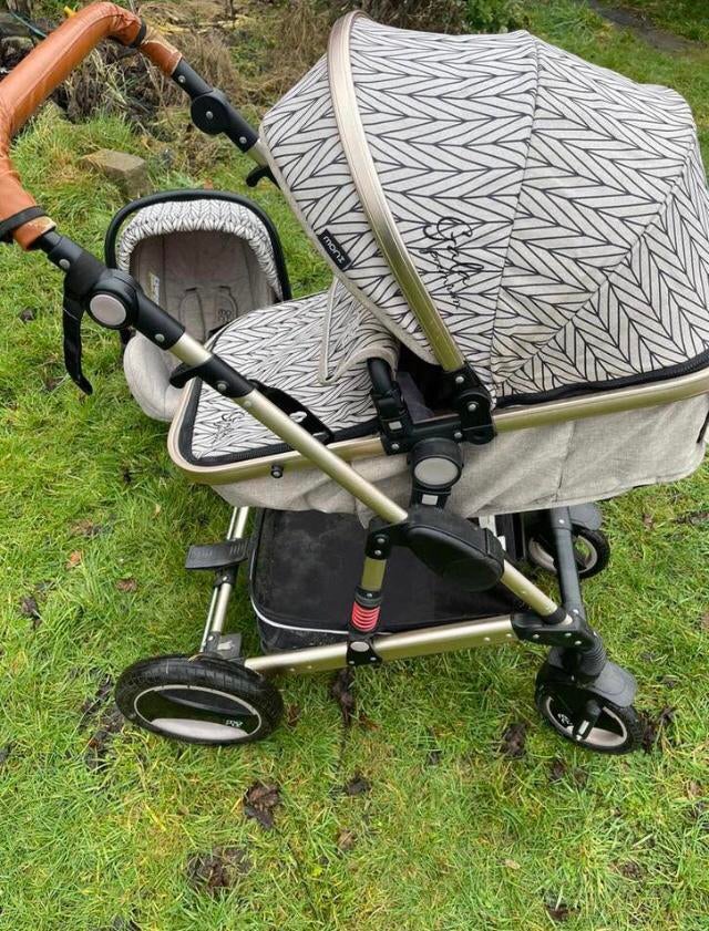 Moni combi kinderwagen - compleet, Kinderen en Baby's, Kinderwagens en Combinaties, Gebruikt, Combiwagen, Ophalen