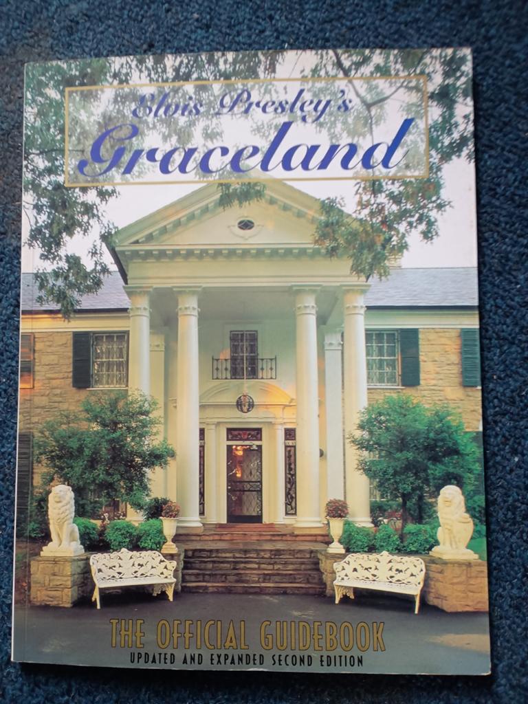 Elvis Presley's Graceland - The Official Guidebook 1982, Verzamelen, Ophalen of Verzenden