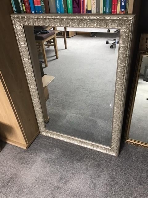 spiegel in gedecoreerde lijst, Ophalen, Rechthoekig, 50 tot 100 cm, 100 tot 150 cm