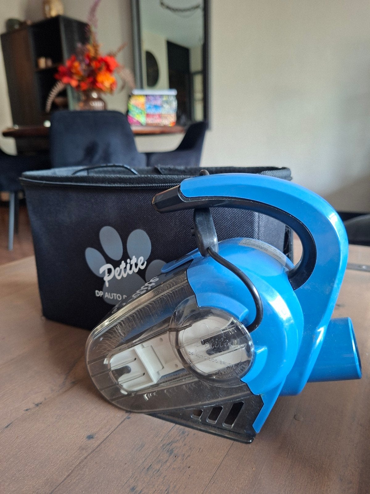 petitie db auto dog brush, Dieren en Toebehoren, Ophalen of Verzenden, Gebruikt