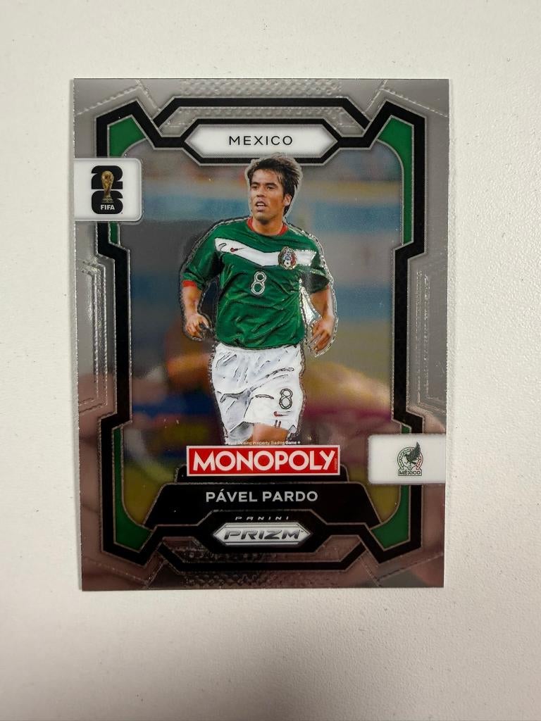 54 Pavel Pardo Prizm Monopoly World Cup 2026, Ophalen of Verzenden, Nieuw, Buitenlandse clubs, Poster, Plaatje of Sticker