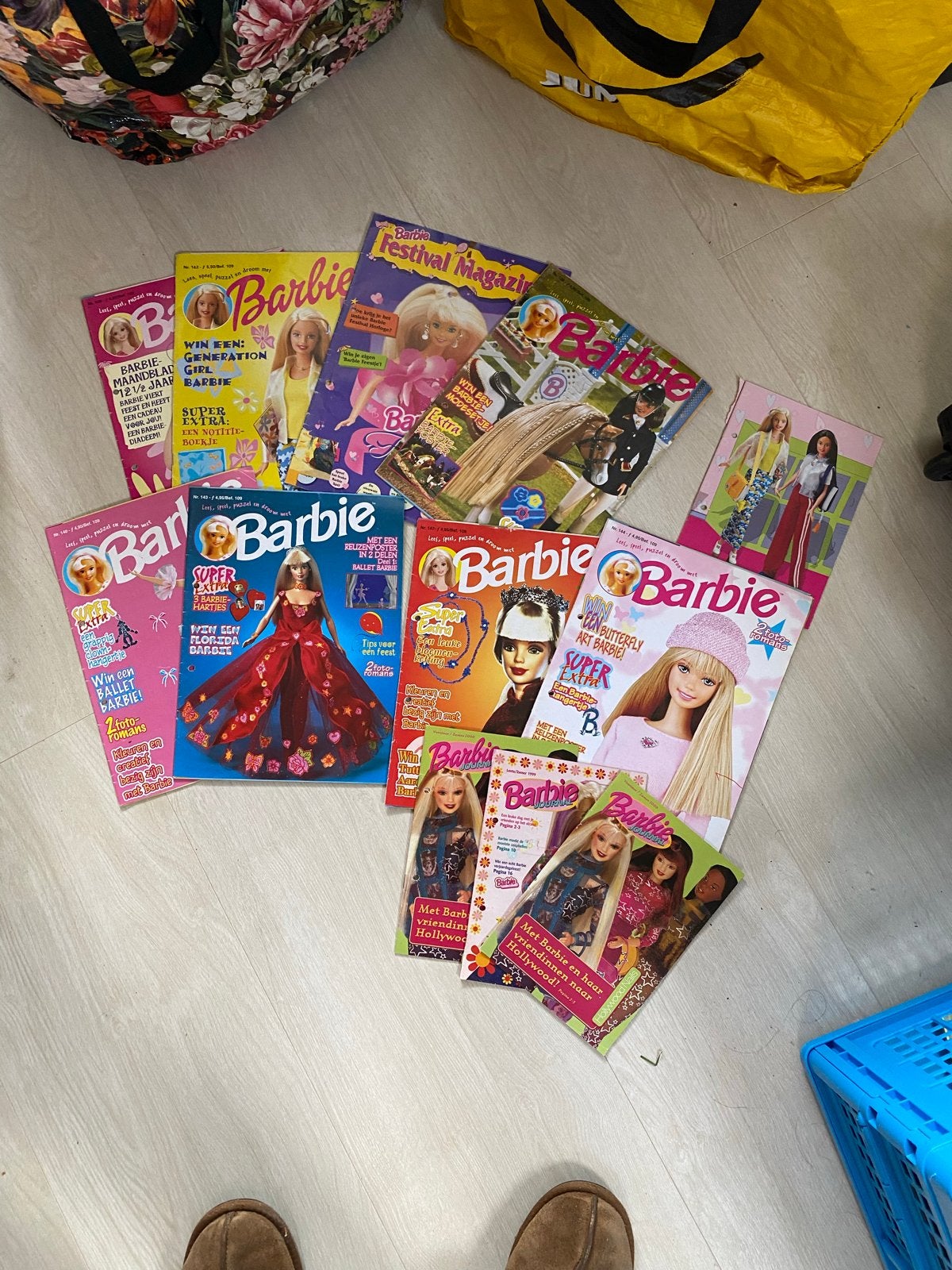 Barbie tijdschriften - diverse edities, Boeken, Ophalen of Verzenden, Gelezen, Damesbladen