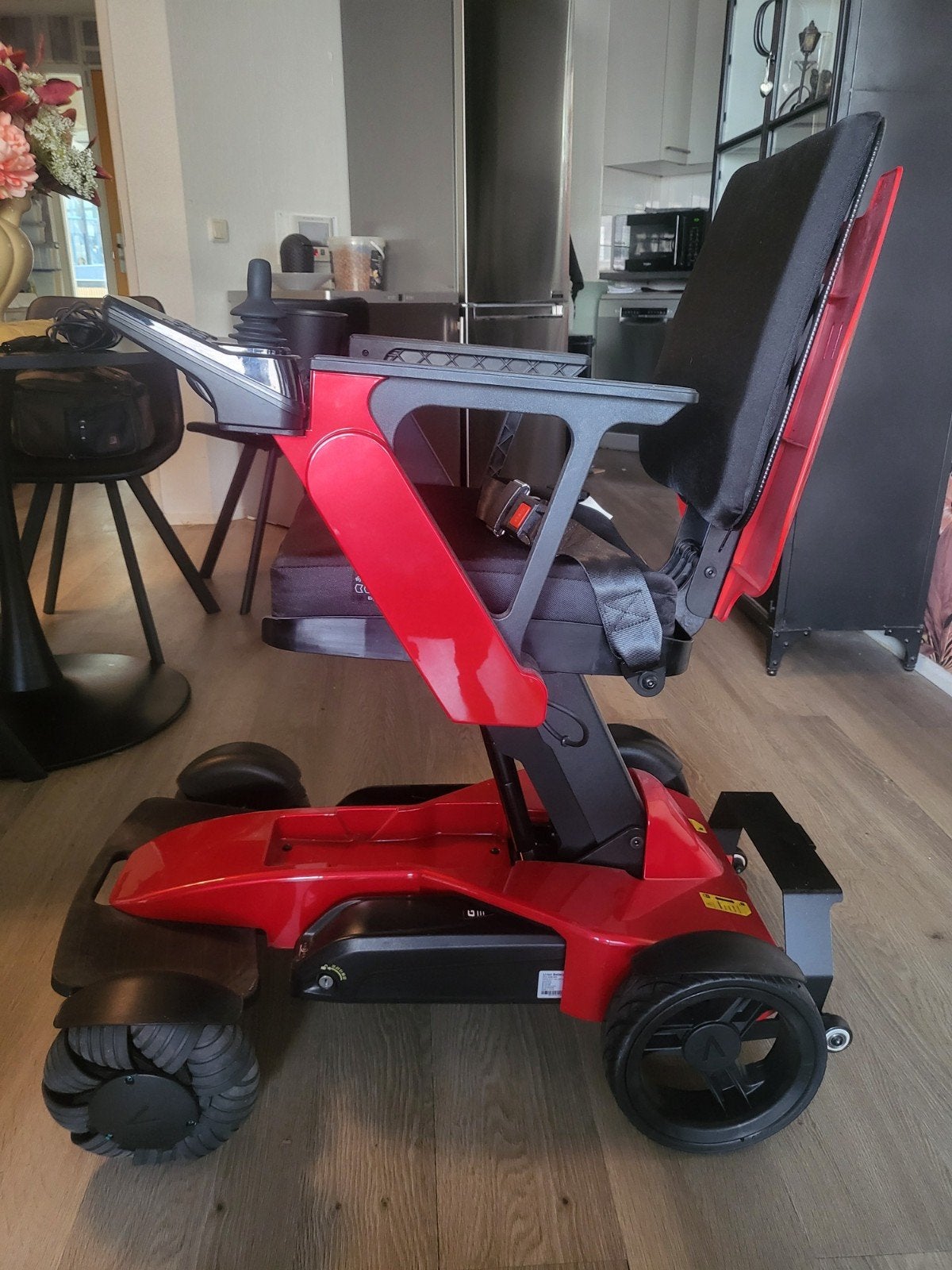 Z.g.a.n.electrische rolstoel, Ophalen, Inklapbaar, Zo goed als nieuw, Elektrische rolstoel