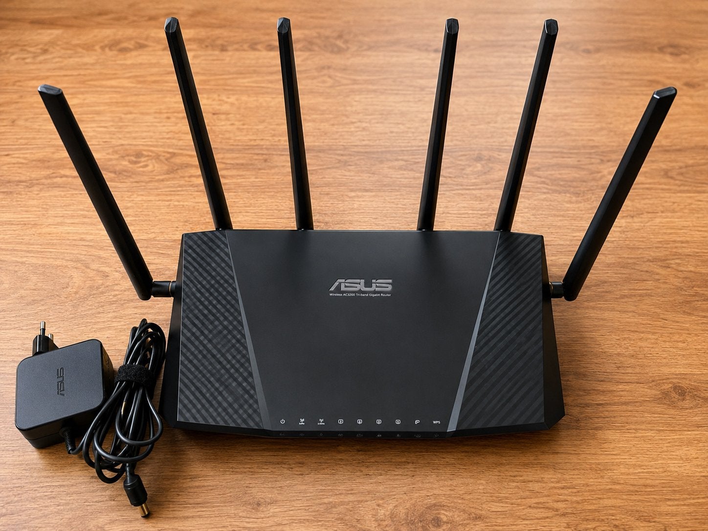 ASUS RT-AC3200 Tri-Band Gigabit Router | Compleet | voeding✅, Computers en Software, Routers en Modems, Ophalen of Verzenden, Gebruikt