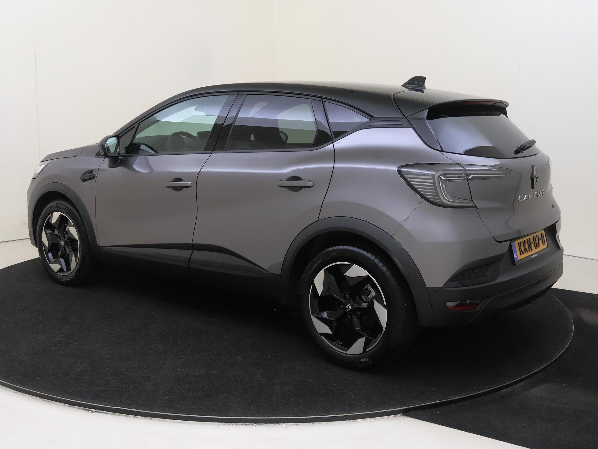 Renault Captur 1.8 E-Tech full hybrid 160 techno | Lichtmeta, Auto's, Renault, 4 cilinders, Leder en Stof, 23 km/l, Bedrijf