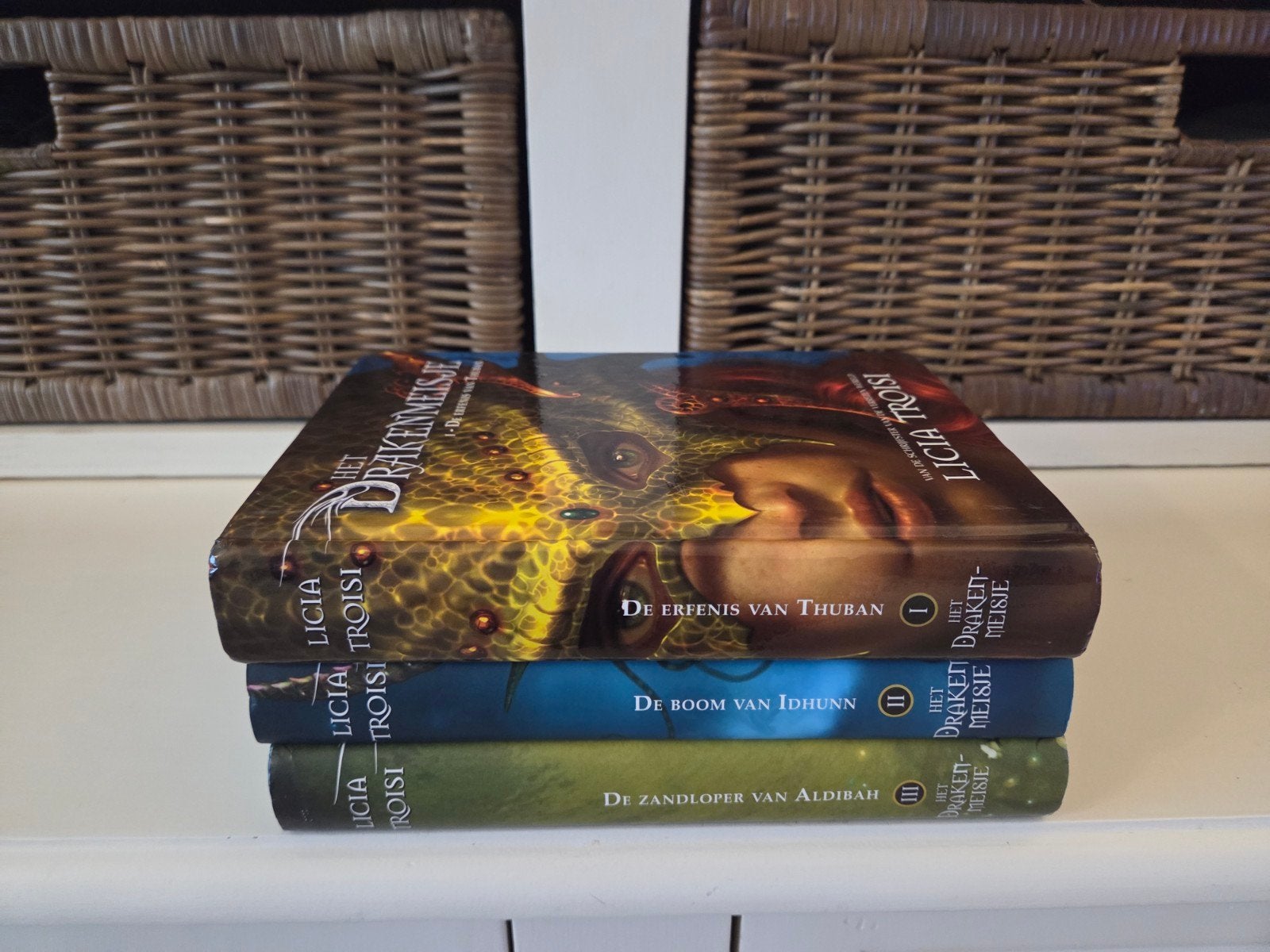 Licia troisi - het drakenmeisje, Boeken, Ophalen of Verzenden, Gelezen