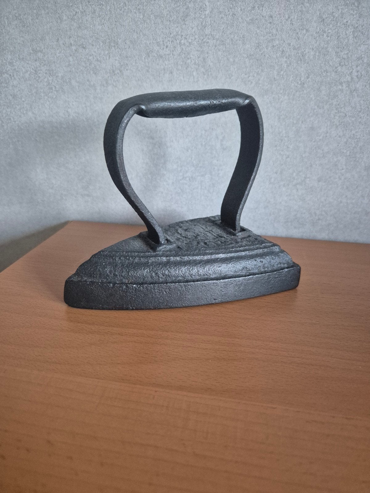 Antiek gietijzeren strijkijzer - decoratief, Antiek en Kunst, Ophalen of Verzenden