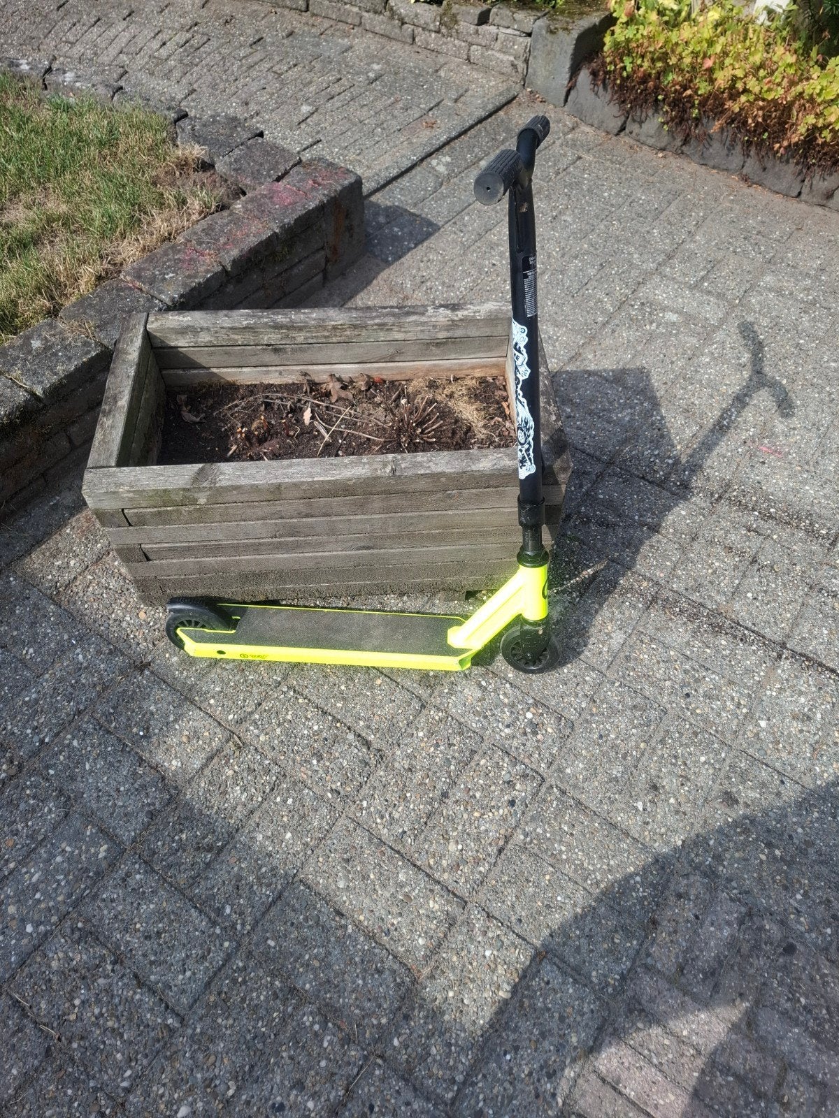 Step - Geel/Zwart, Ophalen, Gebruikt, Gewone step, Onbekend