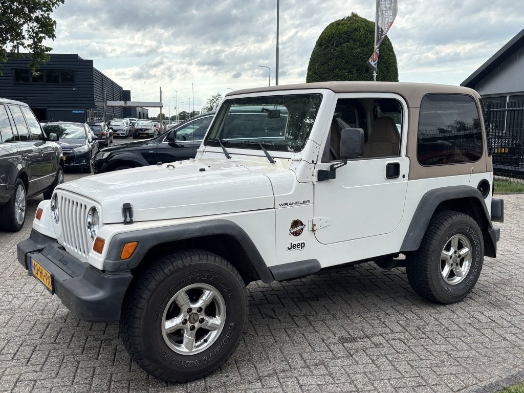 Jeep Wrangler 2.5i Softtop Sahara Cabrio 1999 Benzine 4X4, foto 8