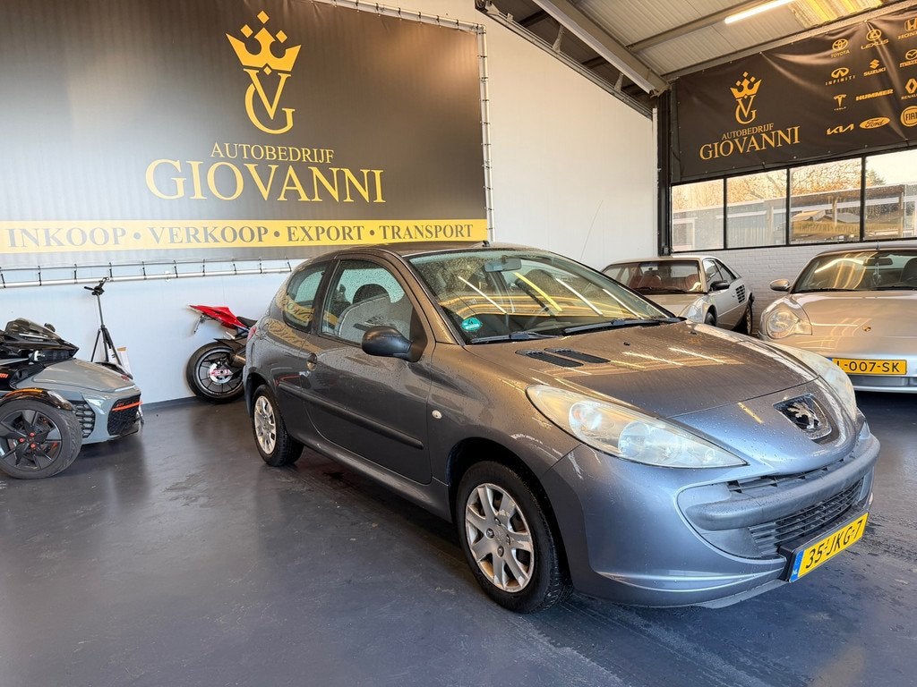 Peugeot 206 + 1.1 XR inruil mogelijk, Auto's, Peugeot, Voorwielaandrijving, 206+, Gebruikt, 31 €/maand