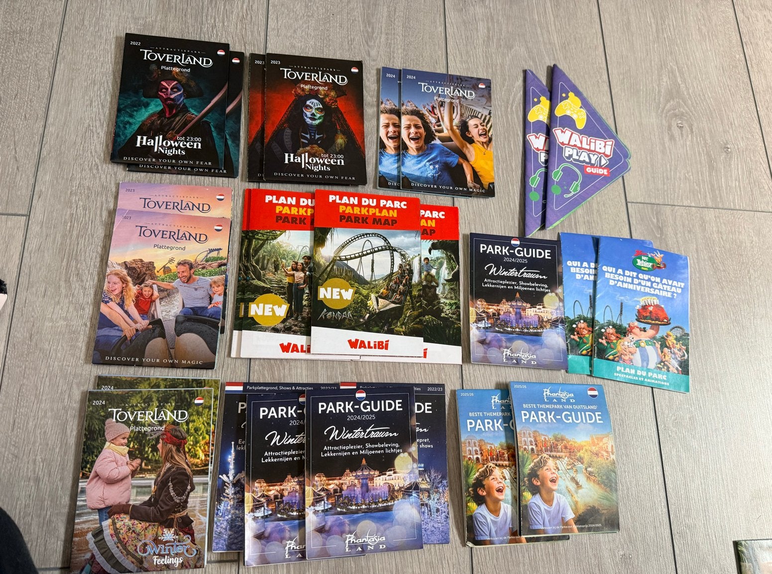 Diverse pretpark plattegrond verschillende jaartallen, Ophalen of Verzenden