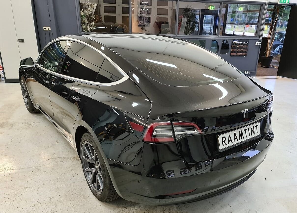 Tesla  Model 3 ramen blinderen / ramen tinten Nieuwveen, 24-uursservice, Overige werkzaamheden