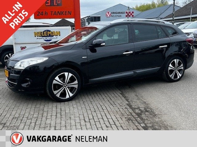 RENAULT Megane 1.4 TCe 130 pk Bose rijkaarprijs bovag garant, Voorwielaandrijving, Stof, Gebruikt, Zwart