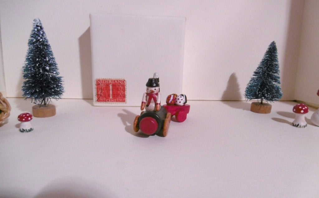 locomotief sneeuwpop aanhanger poppenhuis speelgoed maileg., Verzenden