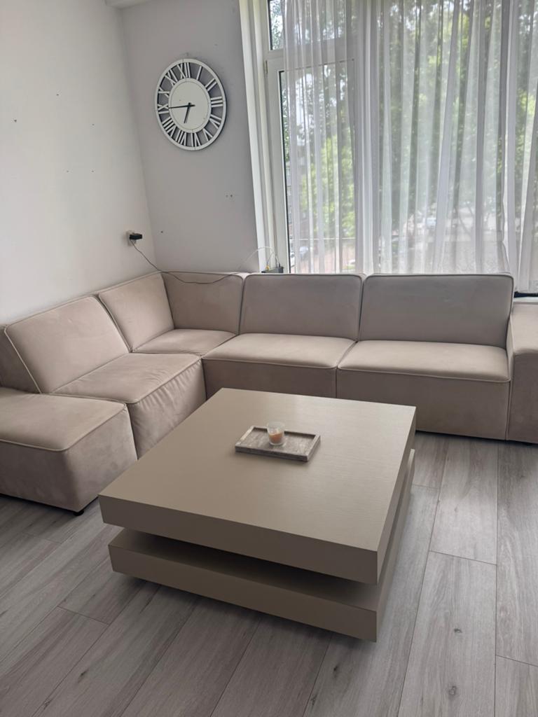 Modern Hoekbank Beige, Huis en Inrichting, Banken | Bankstellen, Ophalen of Verzenden, Vierpersoons of meer