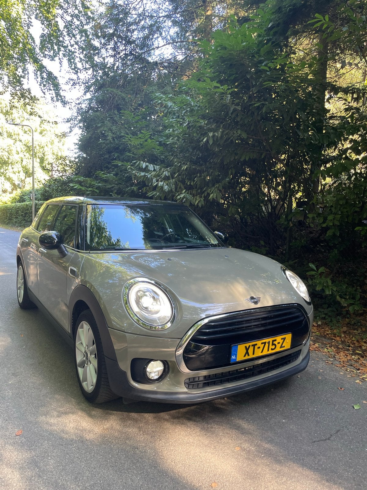 Mini Clubman 1.5 136pk Aut 2019 Grijs Mettalic, Auto's, Mini, Stationwagon, Particulier, 3 cilinders, Zilver of Grijs