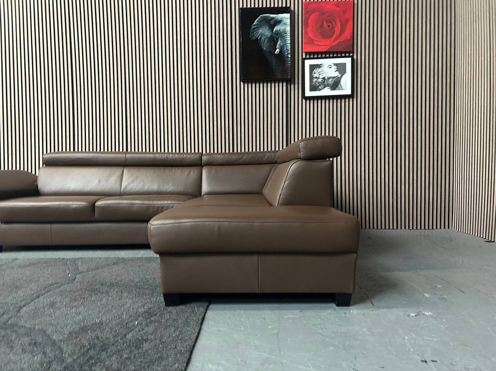 GRATIS LEVERING Hoekbank Leer Bruin 264X207 GEREINIGD, Huis en Inrichting, Banken | Bankstellen, 250 tot 300 cm, Hoekbank, Leer