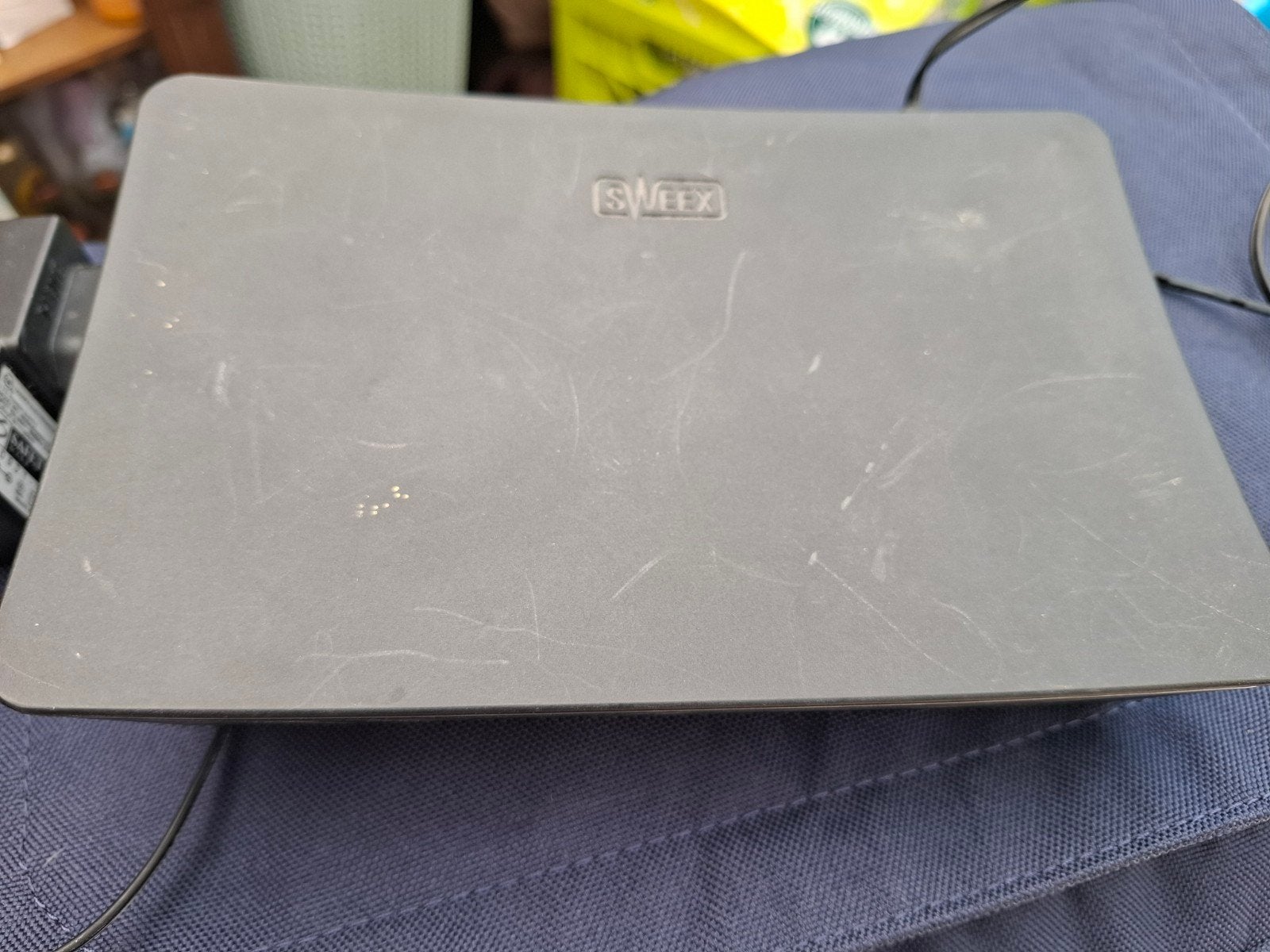 Sweex sw128 8 poorts giga switch, Computers en Software, Netwerk switches, Ophalen of Verzenden, Gebruikt