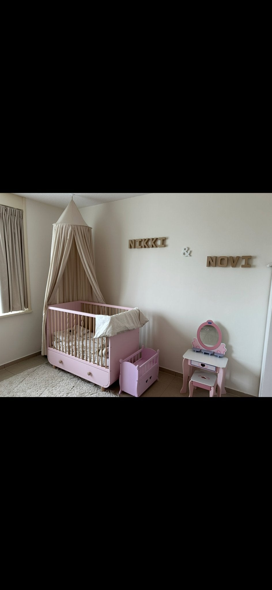Roze meegroeibed met lade en commode/boekenkast, Gebruikt, 70 tot 85 cm, Lattenbodem, 140 tot 160 cm