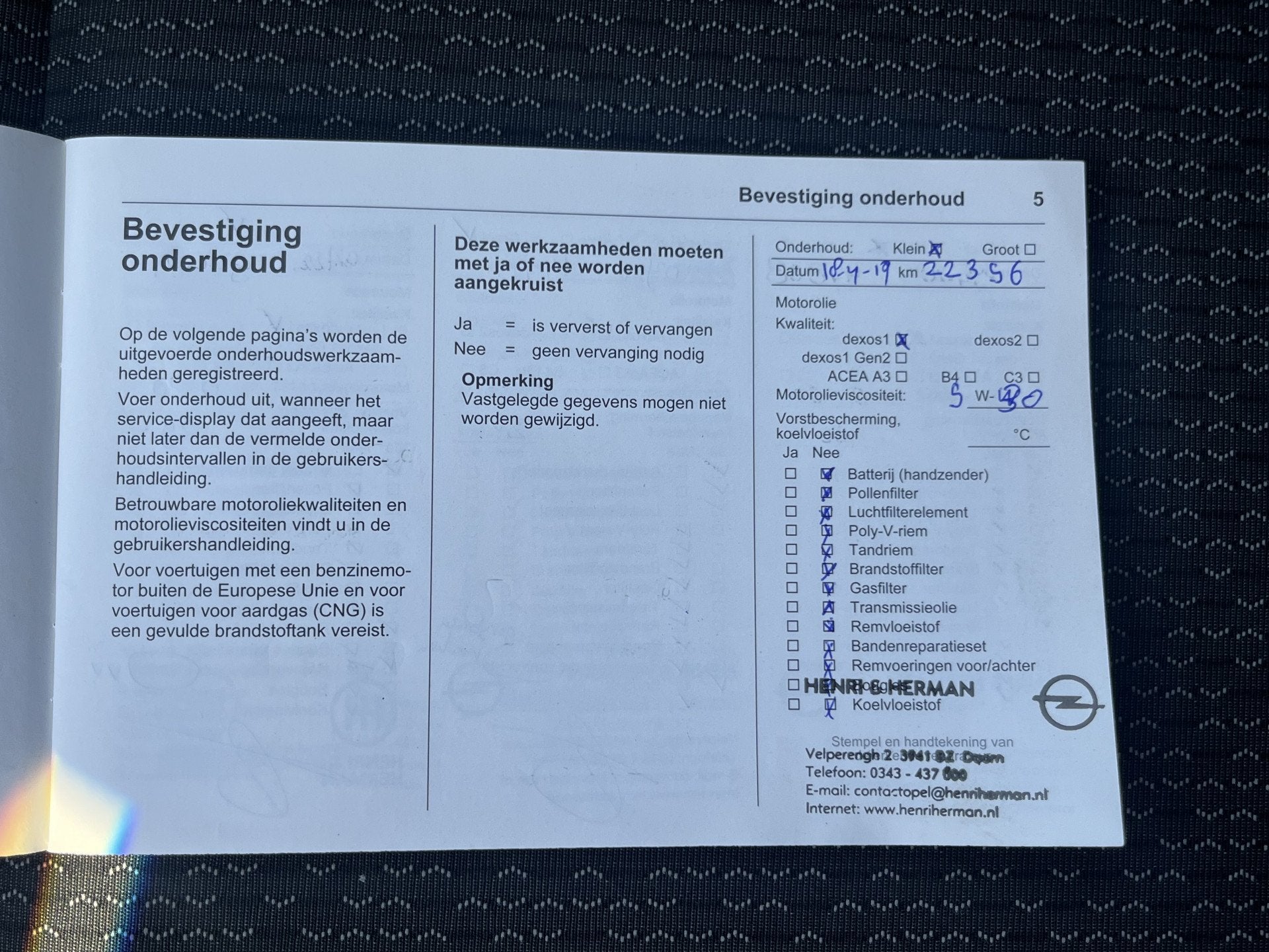 Opel Crossland X 1.2 Online Edition / Trekhaak / Airco / Ele, Auto's, Voorwielaandrijving, Gebruikt, 1199 cc, Origineel Nederlands