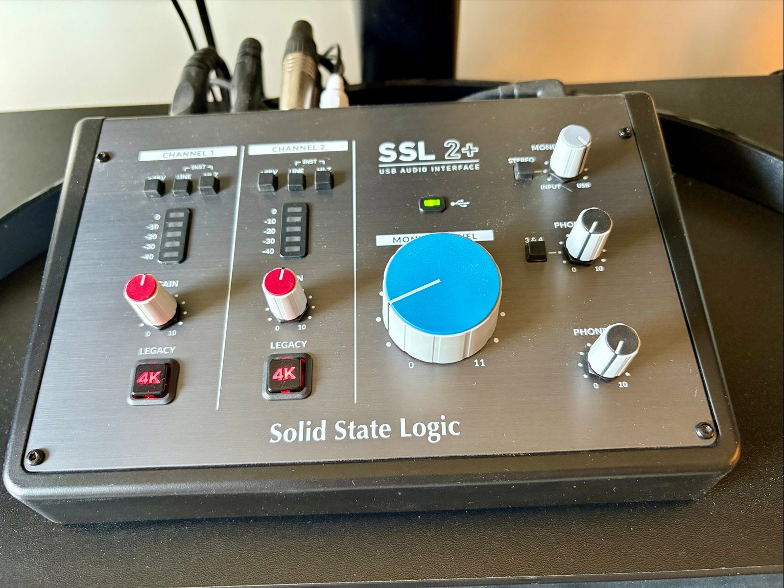 Solid State Logic SSL 2+ USB Audio Interface, Ophalen of Verzenden, Zo goed als nieuw, Minder dan 5 kanalen, Microfooningang