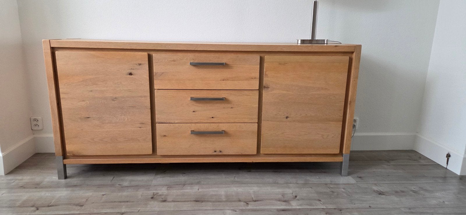 Henders & Hazel dressoir eikenhout 185x45x84 cm, Ophalen, Zo goed als nieuw
