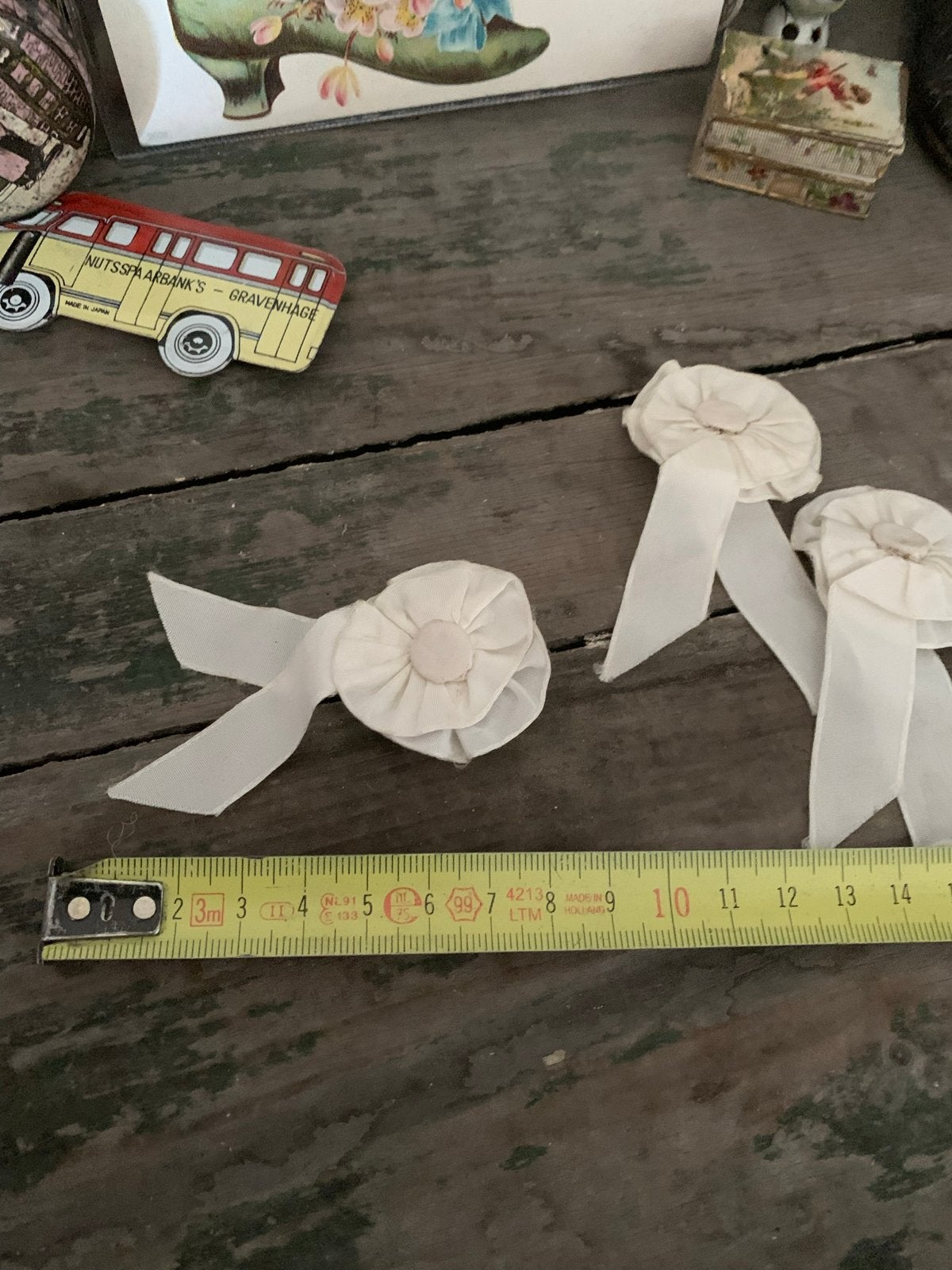 Set van 3 vintage zijden stoffen bloemen met linten, Ophalen of Verzenden