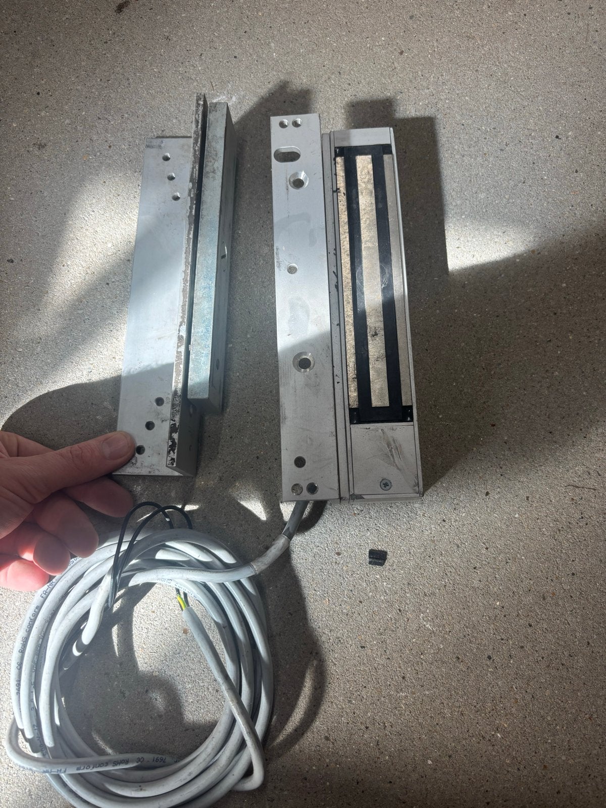 Elektrische Deurmagneet - Toegangscontrole, Ophalen of Verzenden, Gebruikt, Overige merken, Overige typen