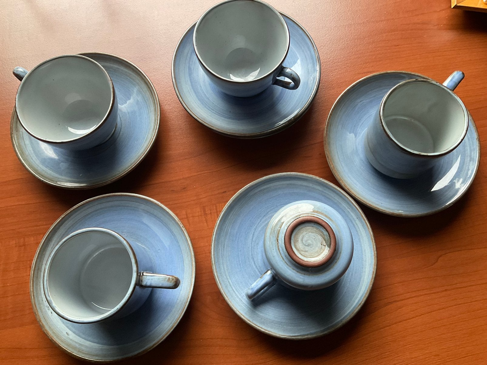 5 Kop en schotels Volendams blauw, Ophalen of Verzenden, Zo goed als nieuw, Overige stijlen, Kop(pen) en/of Schotel(s)