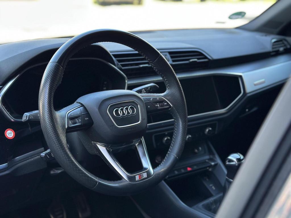 Audi Q3 35 TFSI S Line Led, Leer, ACC, Climat, Trekhaak, LM., Auto's, Audi, Voorwielaandrijving, 4 cilinders, 150 pk, 1435 kg
