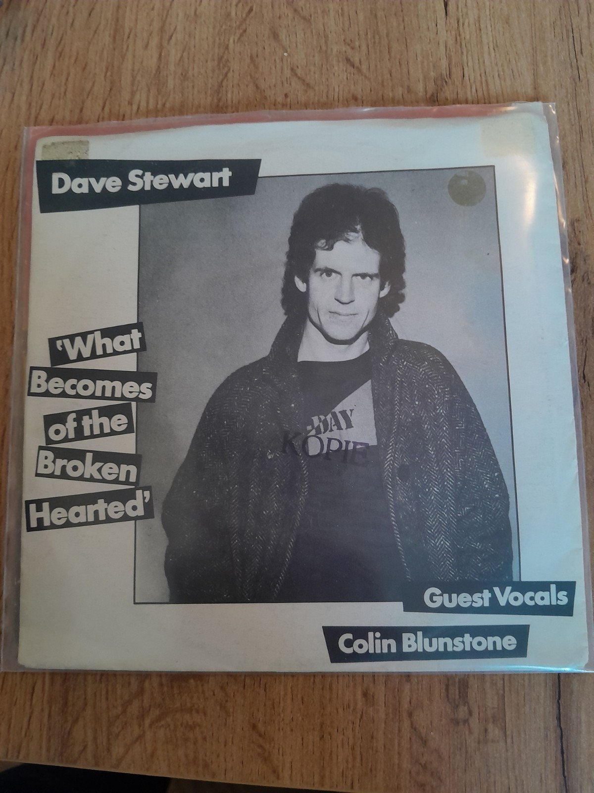 Dave stewart 7inch what becomes of the broken hearted, Cd's en Dvd's, Vinyl Singles, Ophalen of Verzenden, Zo goed als nieuw, Pop
