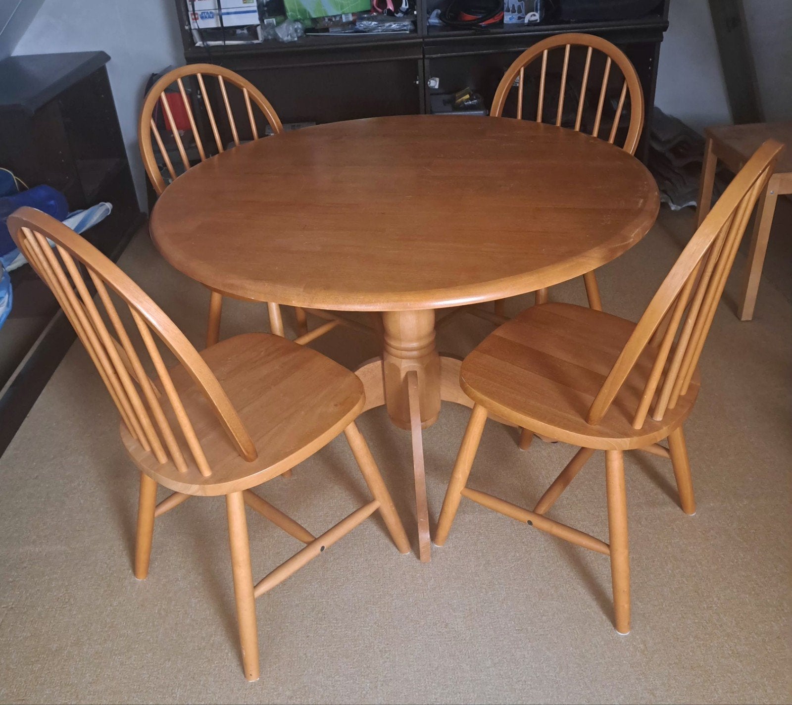 Eethoek massief hout, Ophalen, Gebruikt, 4 tot 6 stoelen