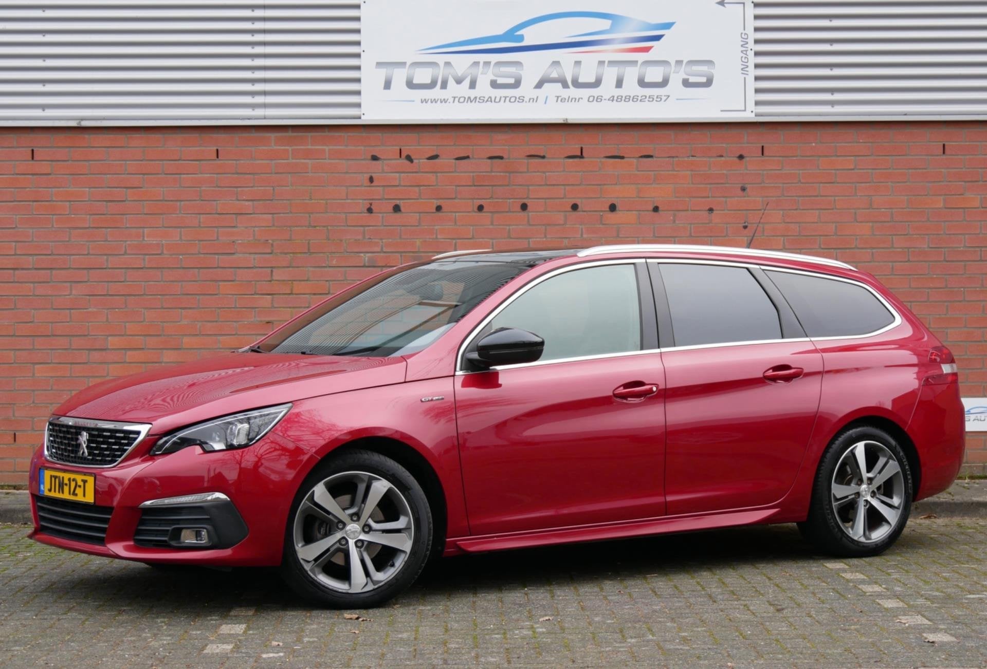 Peugeot 308 SW 1.2 PureTech GT-line pano. camera. CarPlay. n, Auto's, Peugeot, Gebruikt, 1199 cc, 620 kg, Handgeschakeld