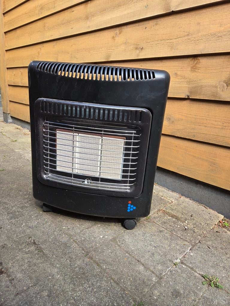 Zwarte gaskachel op wielen - Gebruikt, Ophalen